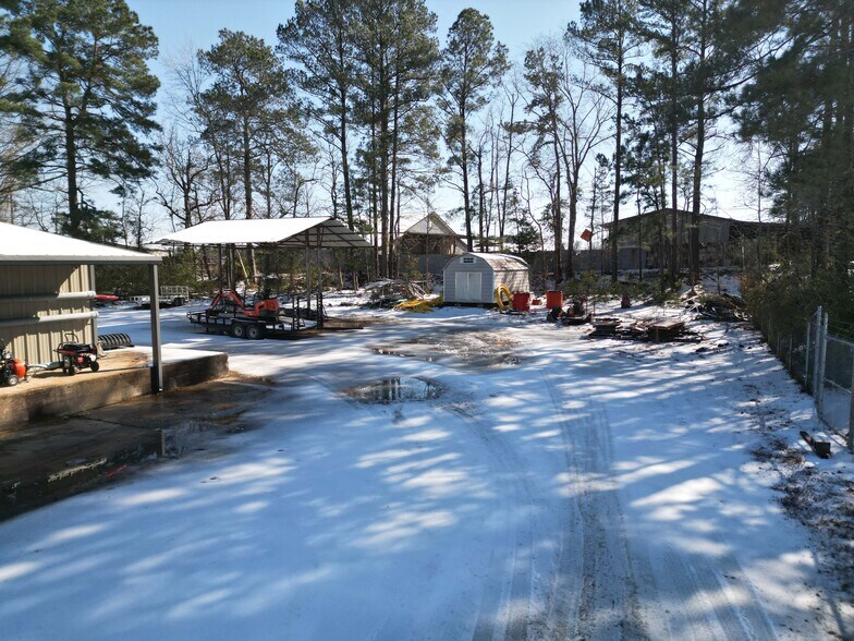 More Photos Of 1817 W Main St, Atlanta Industrial For Sale