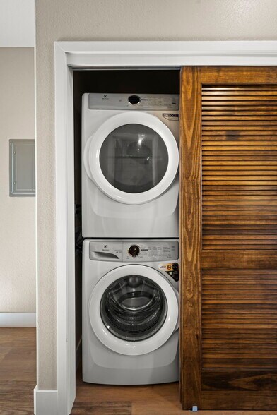 More Photos Of 734 Tahoe St, Reno Apartments For Sale