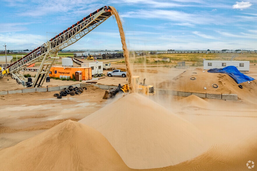 More Photos Of 22744 County Road 33, Evans Land For Lease