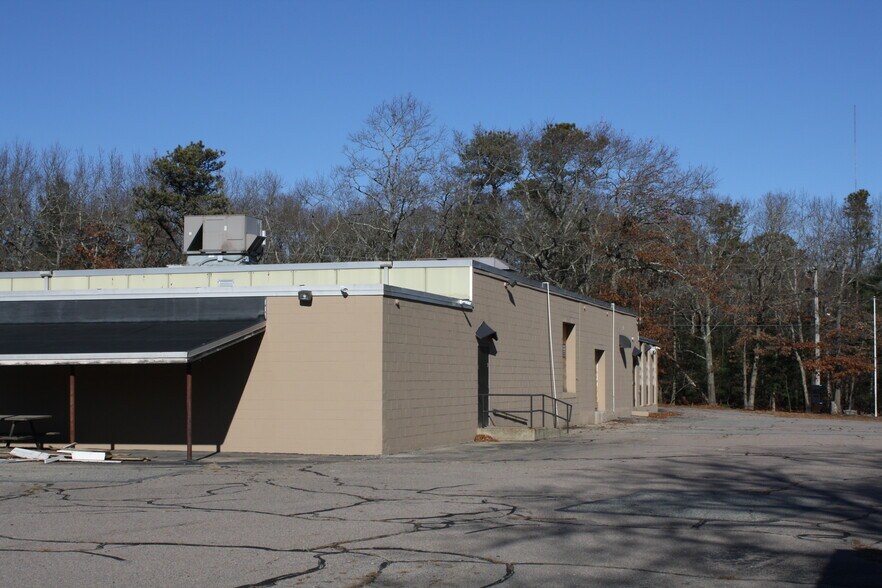 More Photos Of 250 Cherry St, Plymouth Flex For Lease