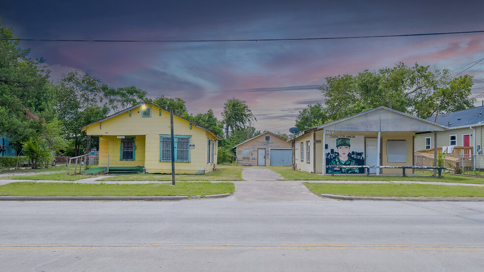 Primary Photo Of 7732 Canal St, Houston Land For Sale