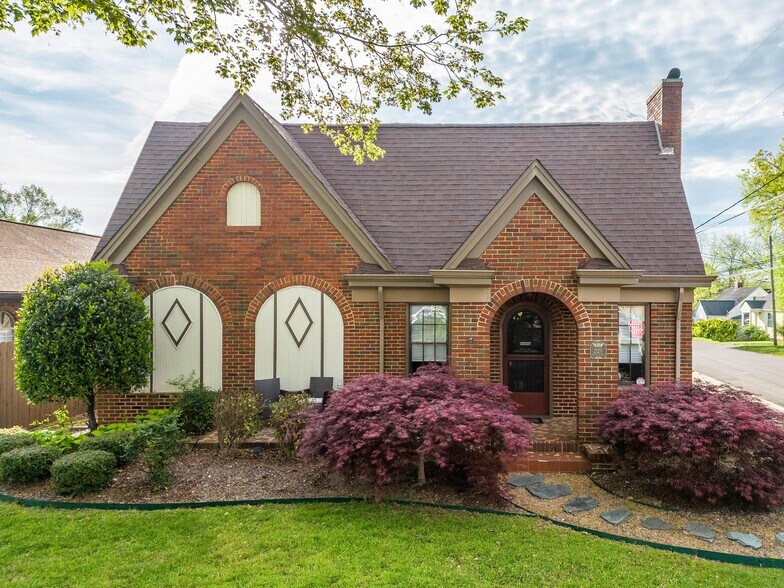 More Photos Of 2120 N Ocoee St, Cleveland Apartments For Sale