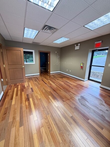 More Photos Of 1801 2nd Street Pike, Richboro Warehouse For Lease