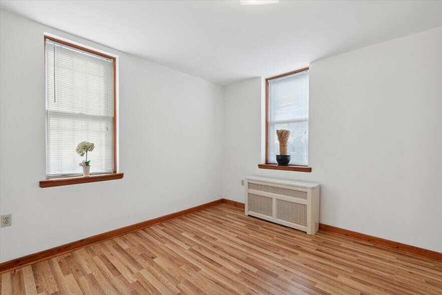 More Photos Of 2855 E Thompson St, Philadelphia Apartments For Sale