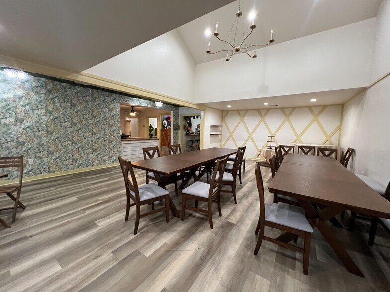 More Photos Of 4319 N FM 565 Rd, Mont Belvieu Coworking Space
