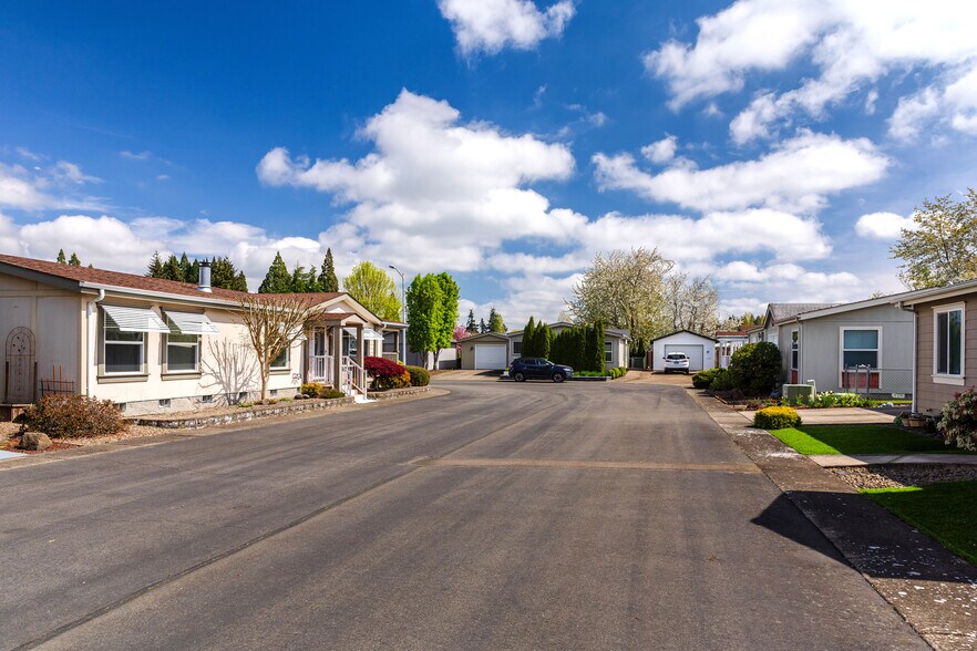 More Photos Of 4754 Center St NE, Salem Manufactured Housing Mobile Home Park For Sale