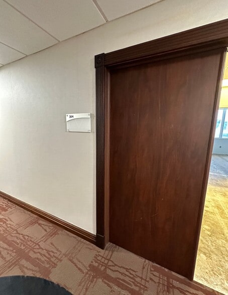 More Photos Of 2455 E Sunrise Blvd, Fort Lauderdale Loft Creative Space For Sale