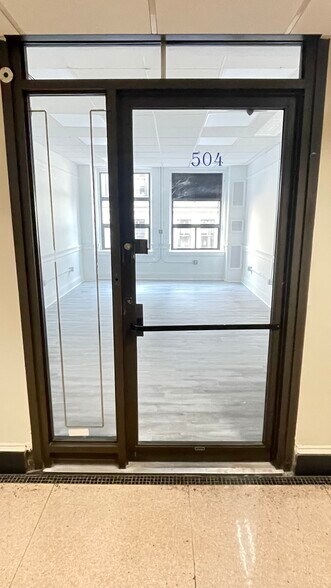 More Photos Of 333 Washington St, Boston Office For Sale