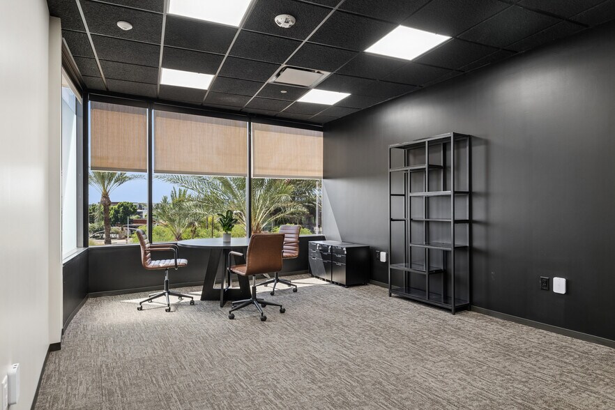 More Photos Of 4800 N Scottsdale Rd, Scottsdale Coworking Space