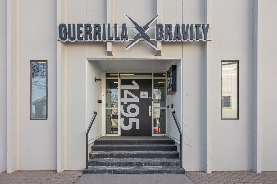 More Photos Of 1475 S Acoma St, Denver Warehouse For Sale