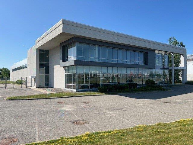 Primary Photo Of 4160 Hwy Desserte Sud Laval (A-440), Laval Industrial For Lease