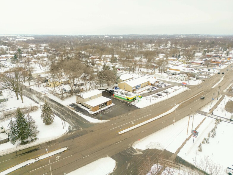 More Photos Of 2324 Vermillion St, Hastings Freestanding For Sale