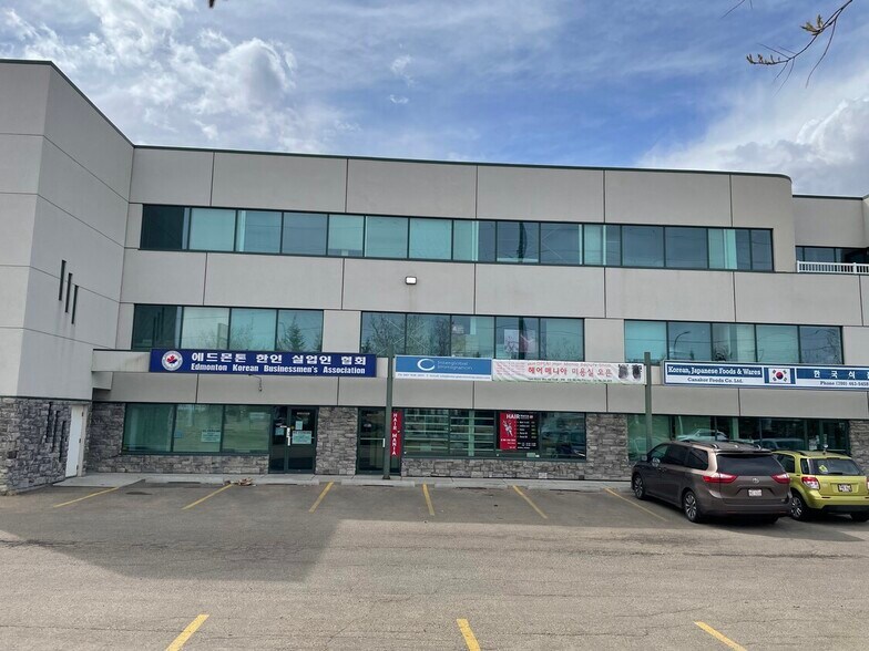 More Photos Of 3104-3160 Parsons Rd NW, Edmonton Office Residential For Sale