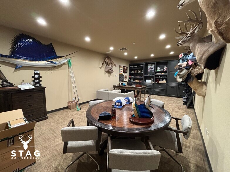 More Photos Of 7420 FM 2449, Ponder Office For Lease