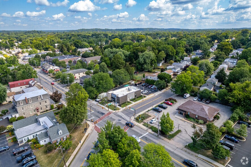 More Photos Of 1316 Bethlehem Pike, Flourtown Bank For Sale