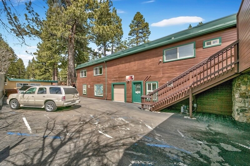More Photos Of 8393 N Lake Blvd, Kings Beach Showroom For Sale