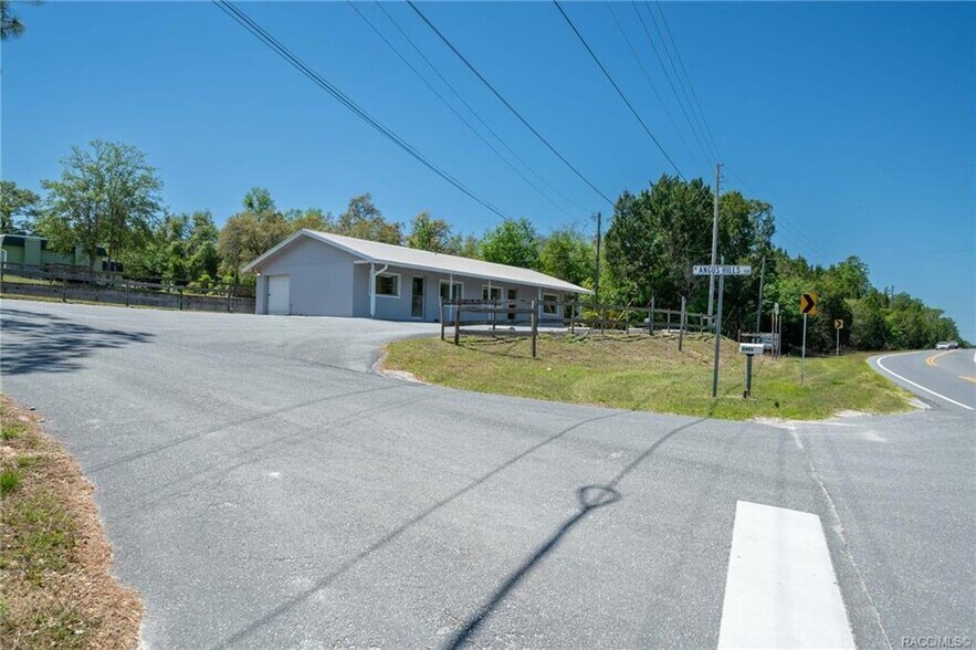 More Photos Of 3490 W Dunnellon Rd, Dunnellon Storefront Retail Office For Sale
