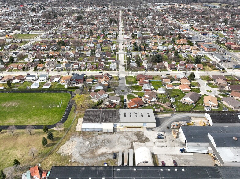 More Photos Of 14257 Tireman Ave, Dearborn Industrial For Sale