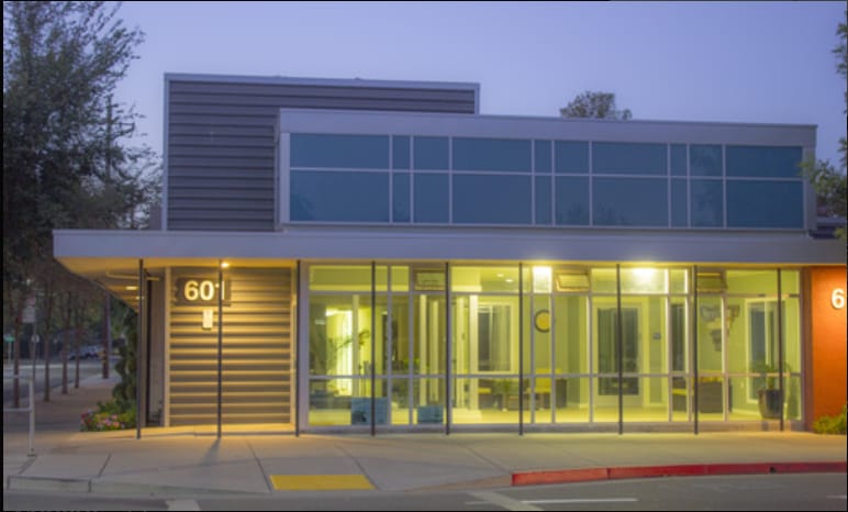 More Photos Of 601 Court St, Woodland Office For Lease