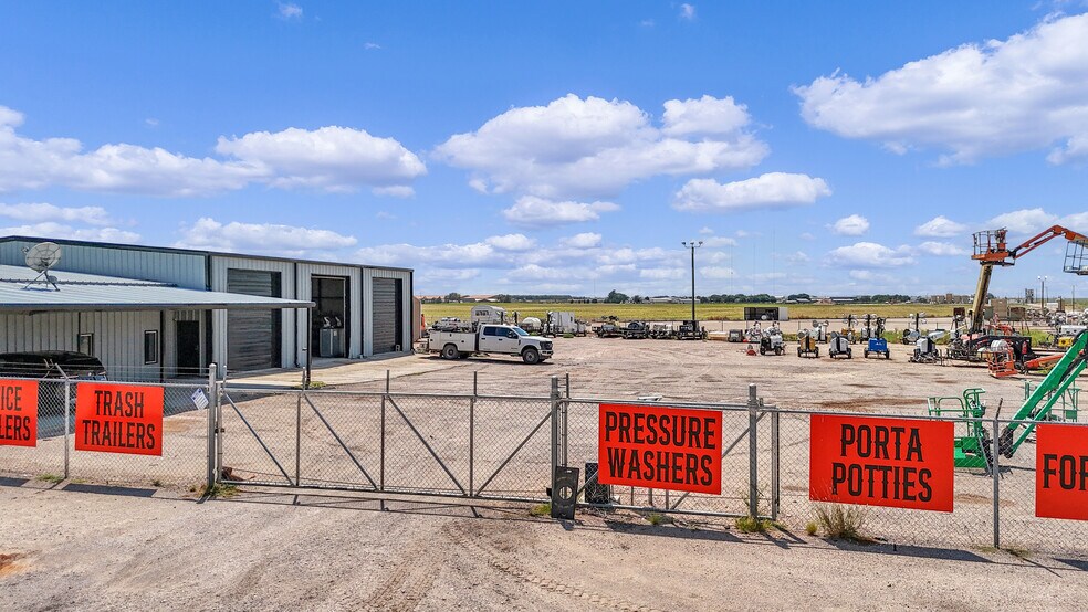 More Photos Of 8501 N FM 1788, Midland Warehouse For Sale