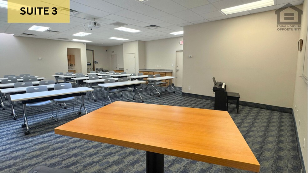 More Photos Of 201 E Cottonwood Ln, Casa Grande Office For Lease