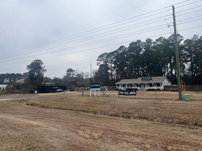 More Photos Of 6525 Ocean Hwy E, Winnabow General Retail For Sale