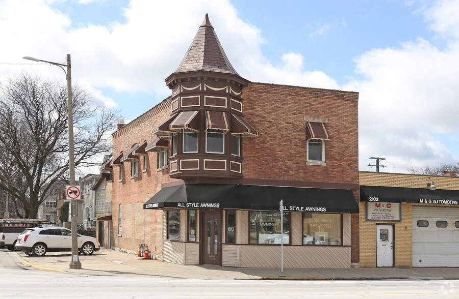 More Photos Of 2100 W Lake St, Melrose Park Storefront Retail Residential For Lease