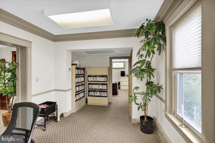 More Photos Of 325 E Lancaster Ave, Reading Office Residential For Sale