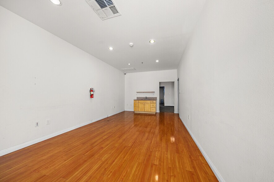 More Photos Of 1773 W San Bernardino Rd, West Covina Industrial For Sale