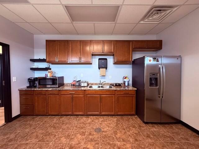 More Photos Of 3500 Constitution Dr, Springfield Warehouse For Sale