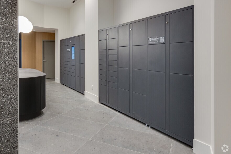 More Photos Of 515 Cottonwood Av, Coquitlam Apartments For Lease
