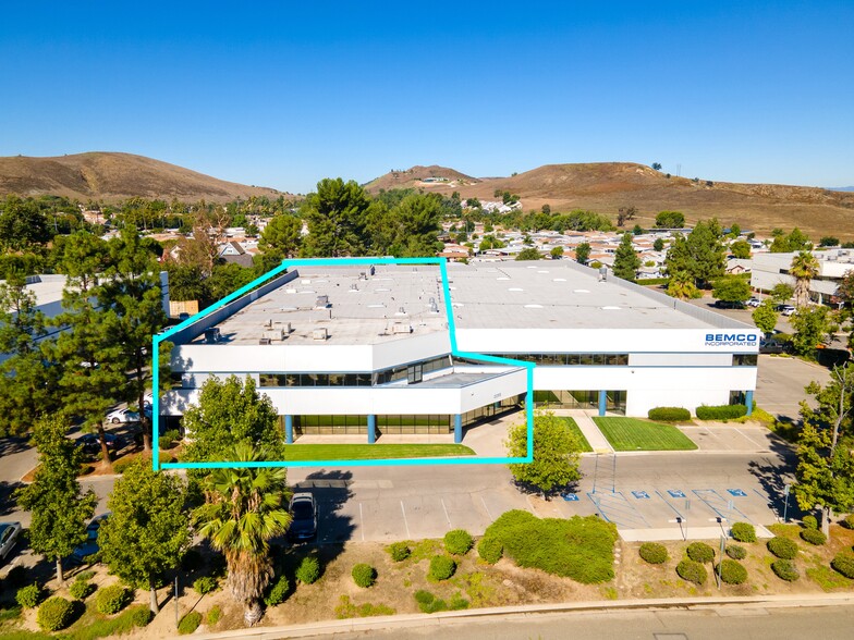 Primary Photo Of 2255 Union Pl, Simi Valley Distribution For Lease