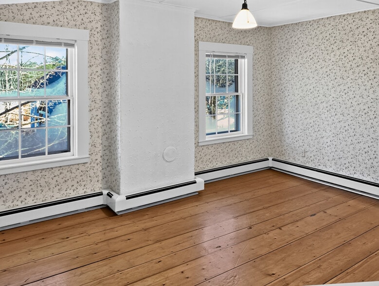 More Photos Of 15 Depot St, Rumney General Retail For Sale