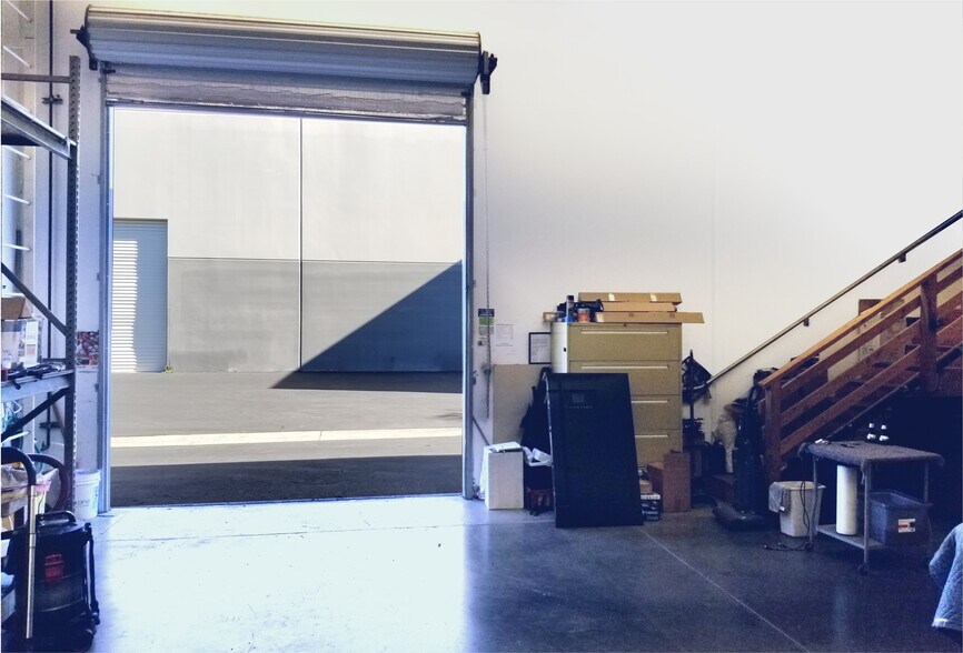 More Photos Of 26244 Enterprise Ct, Lake Forest Warehouse For Sale