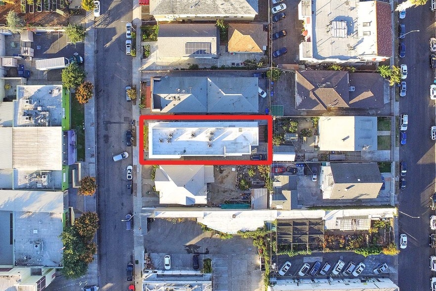 More Photos Of 978 S Mariposa Ave, Los Angeles Apartments For Sale