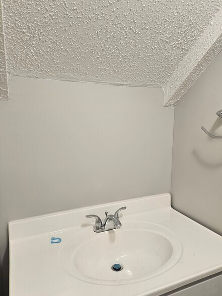 More Photos Of 2225 Golf Rd SW, Huntsville Apartments For Sale