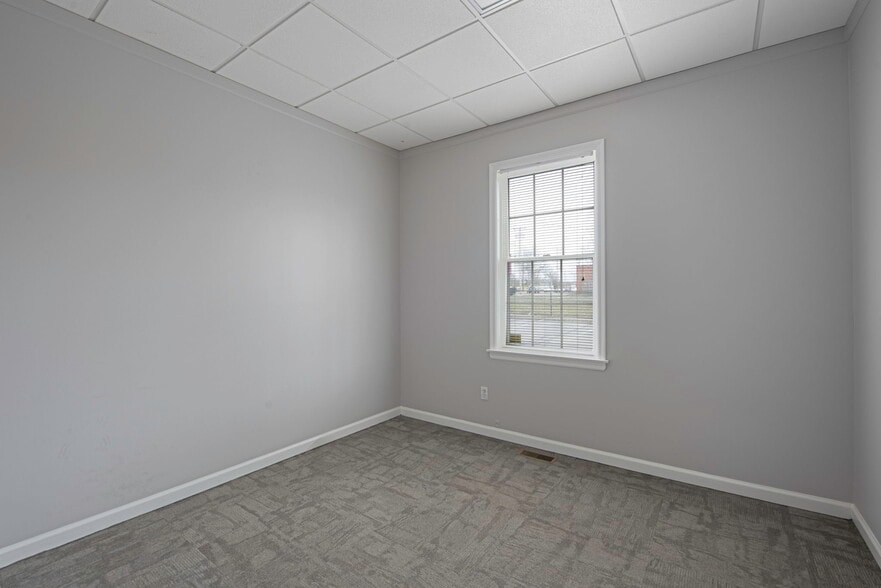 More Photos Of 1360 Montauk Hwy, Mastic Office For Sale