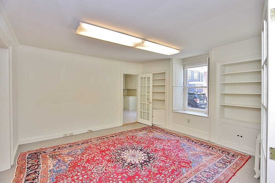 More Photos Of 231 Clinton Ave, Kingston Loft Creative Space For Sale