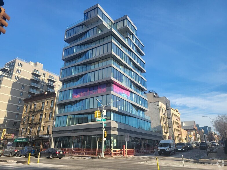 More Photos Of 651 4th Ave, Brooklyn Apartments For Lease