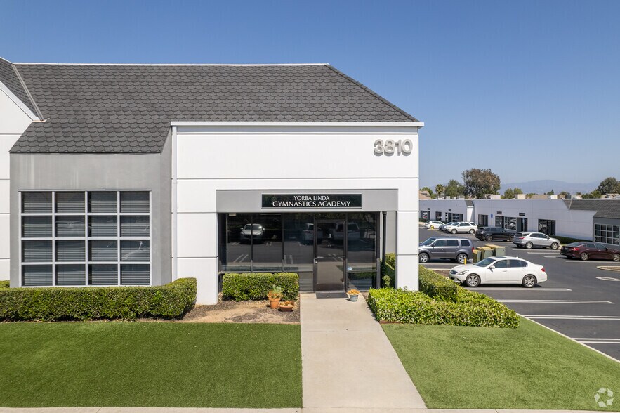 More Photos Of 3960 Prospect Ave, Yorba Linda Light Manufacturing For Lease