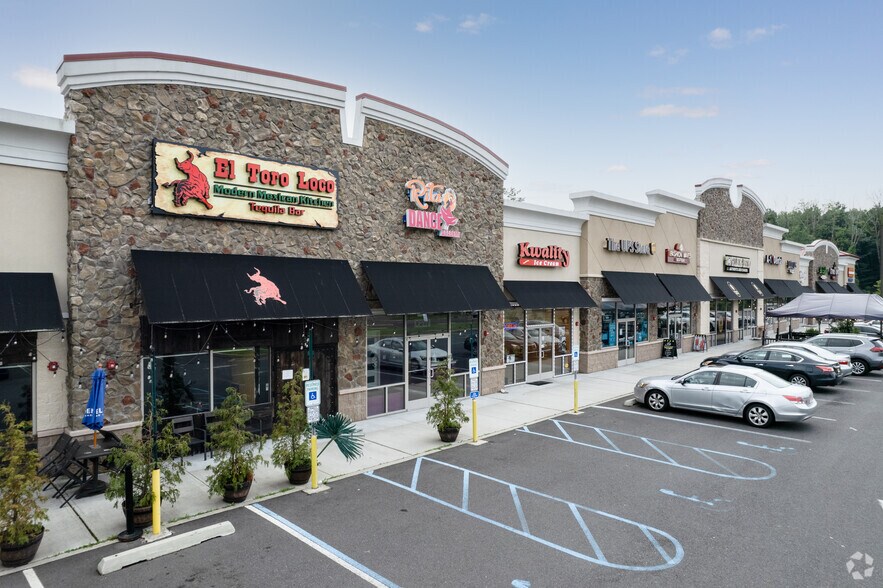 More Photos Of 3000-3046 Route 27, Franklin Park Unknown For Lease