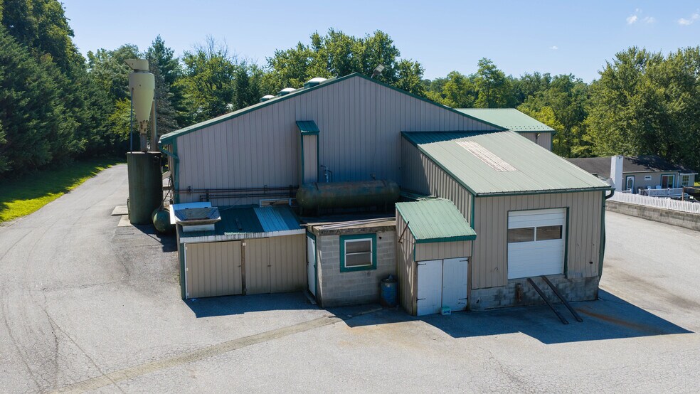 More Photos Of 197 Pencroft Dr N, Holtwood Industrial For Sale