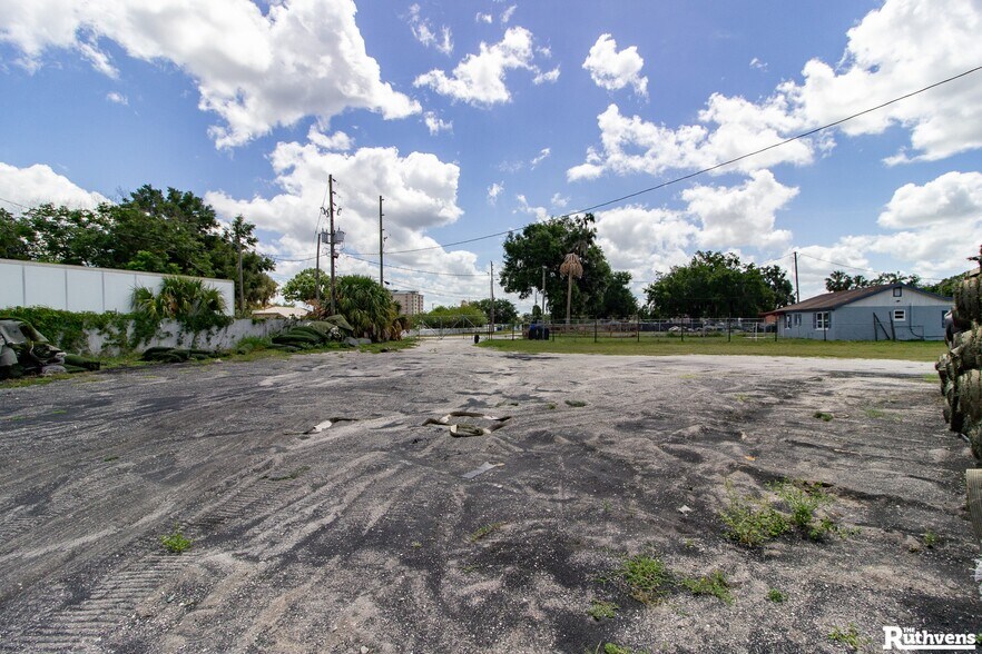 More Photos Of 595 W Summerlin St, Bartow Warehouse For Sale