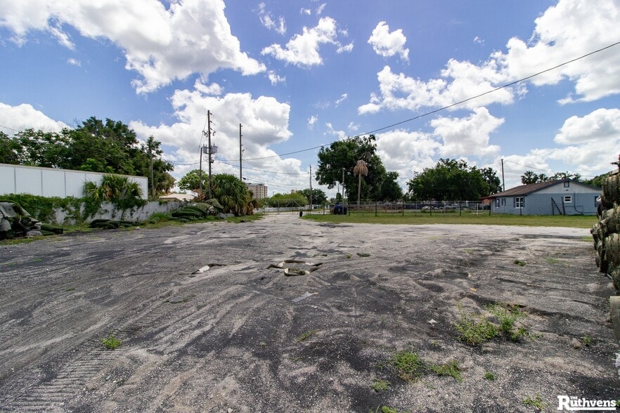 More Photos Of 595 W Summerlin St, Bartow Warehouse For Sale