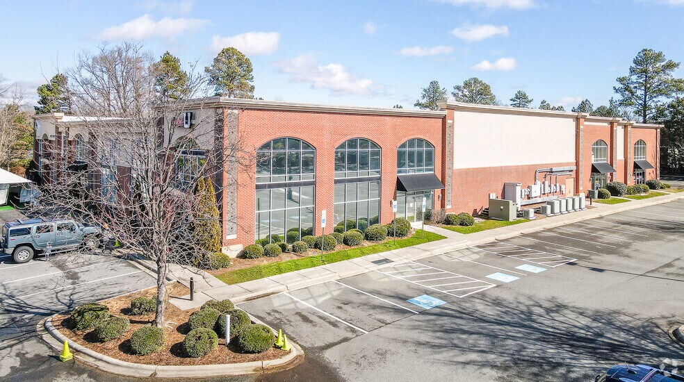 Primary Photo Of 10624 Metromont Pky, Charlotte Showroom For Lease