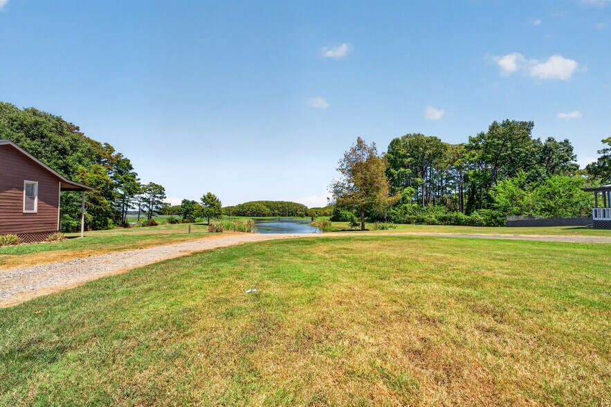 More Photos Of 505 Bub Hayner Rd, Karnack Apartments For Sale