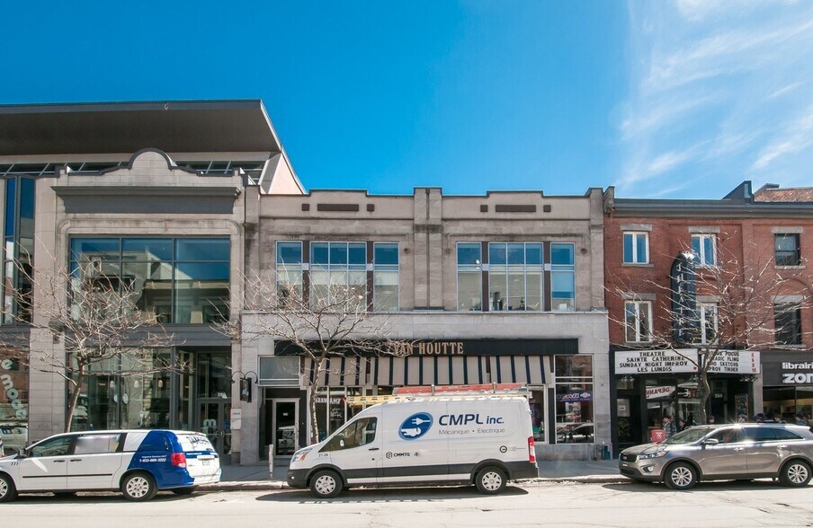Primary Photo Of 272-278 Rue Sainte-Catherine E, Montréal Storefront Retail Office For Sale