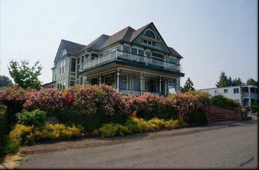 More Photos Of 1702 Commercial St, Steilacoom Office For Lease