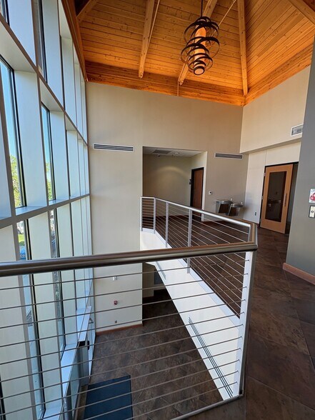 More Photos Of 1301 S 75th St, Omaha Office For Sale