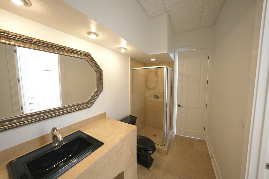 More Photos Of 2009 Longwood Lake Mary Rd, Longwood Medical For Lease